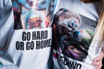 Triko GO HARD OR GO HOME White